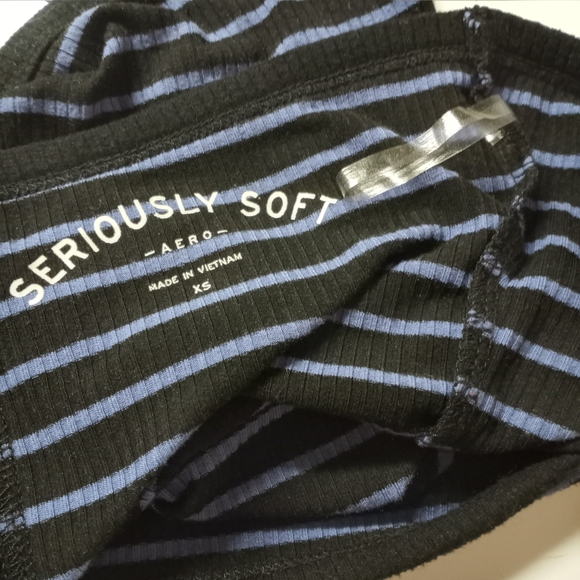 Aero "Seriously Soft" strapless tube/crop top - Picture 2 of 2